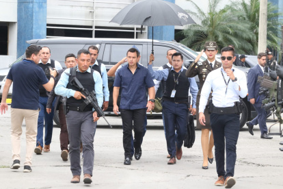 El presidente Daniel Noboa cumplió agenda en la ciudad de Guayaquil, para condecorar policías