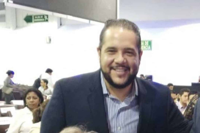 Fiscalía formula cargos contra el hijo mayor del expresidente Abdalá Bucaram.