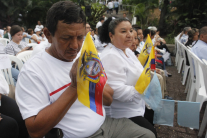 Los asistentes oraron, principalmente, por la seguridad de la ciudad y el país
