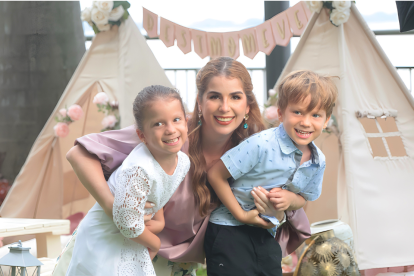 Conoce un poco más sobre la faceta materna de la Ministra de la mujer