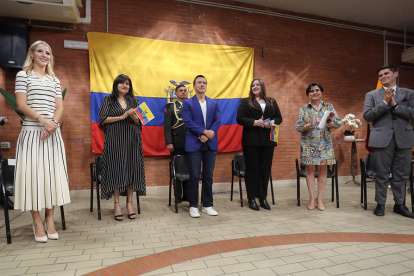 El presidente de Ecuador cumplió la primera actividad de su gira por Europa.