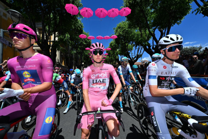 El ciclista esloveno retoma el Giro de Italia en la etapa 10 como líder, luego de la jornada de descanso