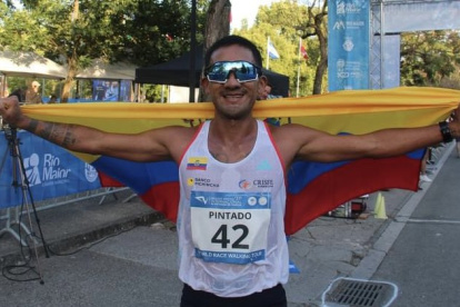 Daniel Pintado ganó los 20 km de Portugal tras hacer un registro de 1:19:57.