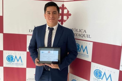 La víctima se había graduado como médico en Guayaquil.