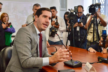 Roberto Luque, ministro de Energía.