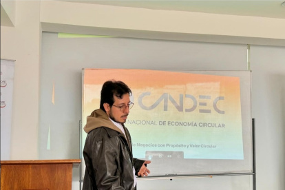 Gremio.- Uno de los talleres que se realizaron para determinar la hoja de ruta de Cadec.