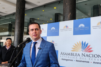 El legislador de Construye dijo que en este caso se podrían configurar varios delitos, como tráfico de influencias.