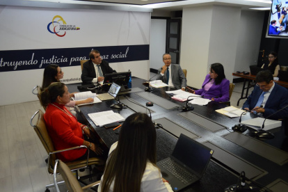 El concurso inició con un total de 266 postulantes, ahora quedan 172.