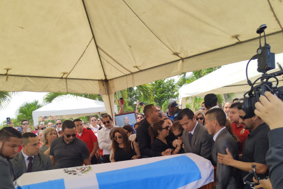 El funeral de Agustín Intriago, el alcalde de Manta que fue asesinado en 2023.
