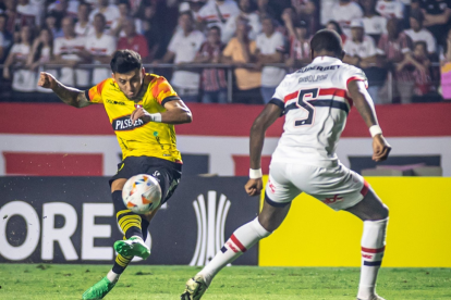 Sao Paulo vs. Barcelona.