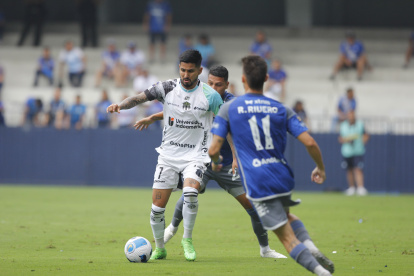 El Bombillo cae ante Macará.