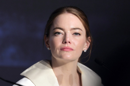Cannes (France), 18/05/2024.- Emma Stone attends the press conference for "Kinds Of Kindness" during the 77th annual Cannes Film Festival, in Cannes, France, 18 May 2024. The film festival runs from 14 to 25 May 2024. (Cine, Francia) EFE/EPA/Neilson Barnard / POOL *** Local Caption *** CANNES, FRANCE - MAY 18: Emma Stone attends the "Kinds Of Kindness" press conference ahead of the 77th annual Cannes Film Festival at Palais des Festivals on May 18, 2024 in Cannes, France. (Photo by Neilson Barnard/Getty Images)