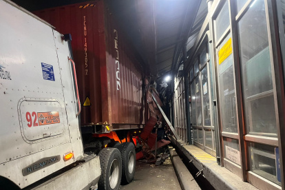 El hecho no dejó personas heridas, según la información preliminar.