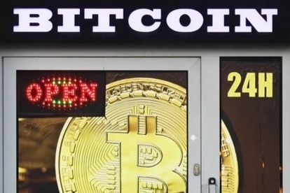 Criptomoneda. Un local donde se negocia con el Bitcoin.