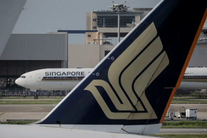 Imagen de archivo de un Boeing 777 de Singapore Airlines en el aeropuerto Changi de Singapur.