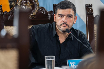 Aquiles Alvarez anunció que el pasaje en la Metrovía de Guayaquil subirá a 45 centavos desde octubre.