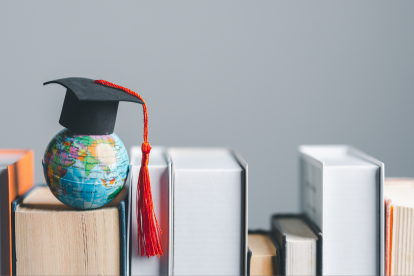 La Secretaría de Educación Superior, Ciencia, Tecnología e Innovación es el ente encargado de avalar las titulaciones.