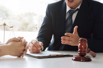 Las personas que estén en algún tipo de proceso judicial consta en la página del Consejo de la Judicatura.