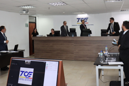 Este 22 de mayo se realizó la audiencia por denuncia electoral contra el periodista Roberto Aguilar.