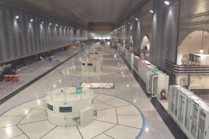 La central de la hidroeléctrica tuvo un aumento abrupto de sedimento y dejó de operar.
