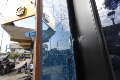 COOP. DE TAXIS SON EXTORSIONADOS, EN LA CDLA.EL PARAISO, 24 DE MAYO DEL 2024- AMELIA ANDRADE Guayaquil-Ecuador Agencia (Ag-ecpreso)