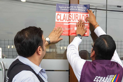 Sanción. Un local de parrillada de Guayaquil fue clausurado por Arcsa.