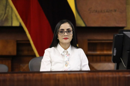 La primera vicepresidenta de la Asamblea dice que Noboa ha incumplido sus promesas en los primeros seis meses de gobierno.