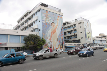 En los contratos que realizó el Hospital del Niño presentan inconsistencias