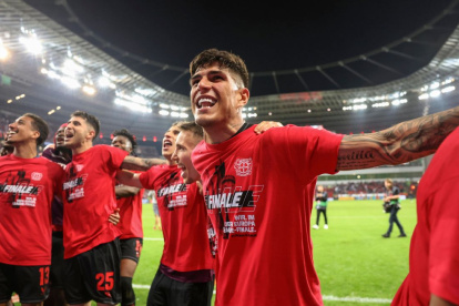 Piero Hincapié es uno de los tres ecuatorianos que ganaron dobletes en la campaña