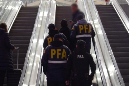 Proceso. Las autoridades de Argentina organizaron los mecanismos correspondientes para la expulsión de los sospechosos de sus vículos con el narcotráfico.