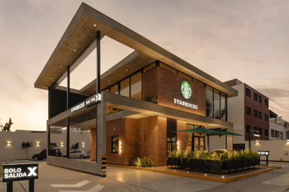 La cadena de cafeterías anunció su llegada a Ecuador a fines de abril de 2024.