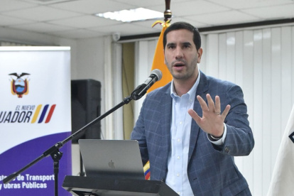 El ministro encargado de Energía y Minas, Roberto Luque.