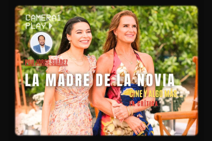 La madre de la novia con Miranda Cosgrove.