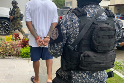 El capturado es señalado por ser el líder de un grupo terrorista en Ecuador.