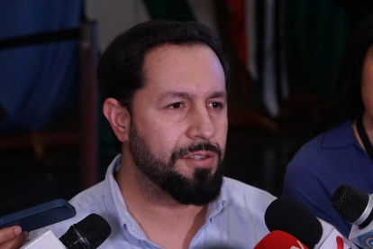 Al contrario del oficialismo, legisladores de otras bancadas señalaron que la reforma equilibrará los poderes.