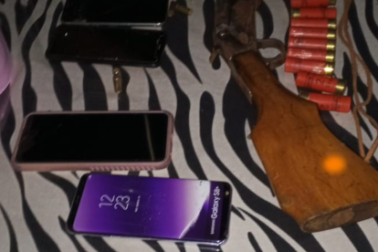 Encontraron algunas pruebas durante el allanamiento.