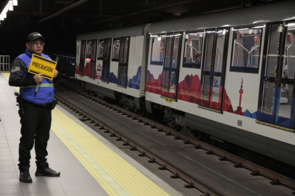 El hecho ocurrió entre las paradas Solanda y Morán Valverde, en el sur de Quito.
