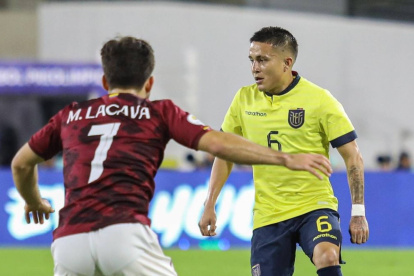 Layan Loor (d) formó parte de la selección en el preolímpico. Ahora tiene la oportunidad de participar en la Copa América.