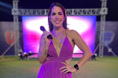 Karin Barreiro es conductora del programa concurso BLN.