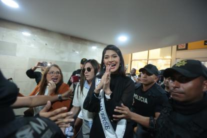 Sheynnis Palacios, Miss Universo, fue recibida en Ecuador
