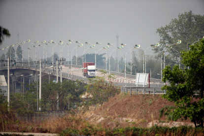 La frontera entre Tailandia y Birmania (Myanmar), cerca de donde se encuentran los centros de ciberestafas en suelo birmano.