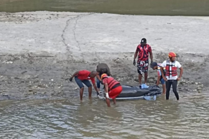 El cuerpo fue rescatado de las aguas del río Teaone.