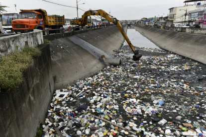 Maquinaria en el punto.