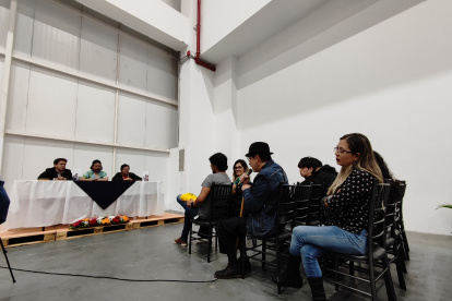 El escritor Santiago Páez interviene en el diálogo de los autores Carlos Vásconez y Pablo Escandón el domingo 9 de junio.