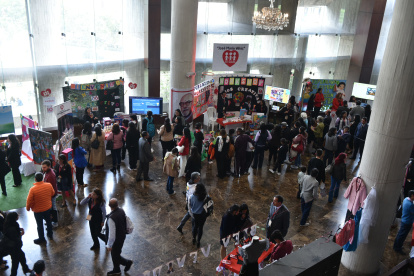 21 colegios de Fe y Alegría expusieron sus proyectos.