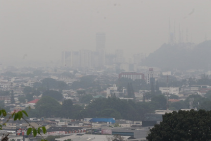 Guayaquil amaneció con lluvias este 16 de junio.
