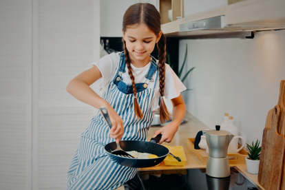Mi primera incursión en la cocina fueron unas tostadas con mermelada y leche achocolatada.