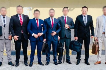 Romero contaba con un staff de abogados de libre ejercicio para desarrollar sus casos.