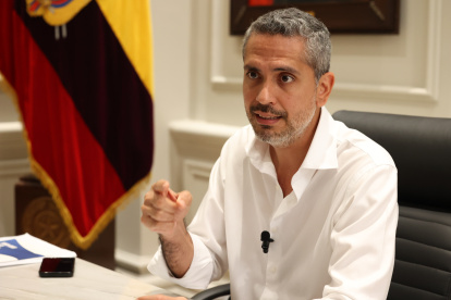 ENTREVISTA EN EL MUNICIPIO DE GUAYAQUIL  CON EL CONSEJAL RAUL CHAVEZ PERIODISTA : JUAN DANIEL PONCE FECHA : 19/06/2024 AGENCIA : ( AG-EXPRESO GYE )