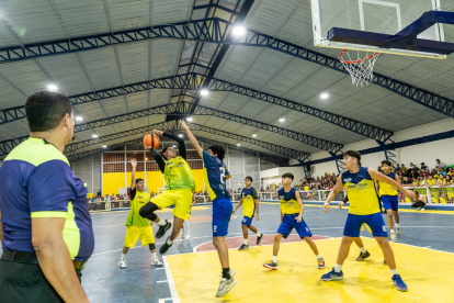 En el cantón Baba, en Los Ríos, fue reconstruido el coliseo, como por años lo pidieron los habitantes.